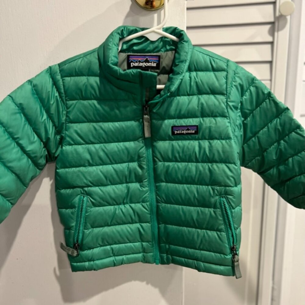 Patagonia Puffer Green  Sweater Jacket, size 2T